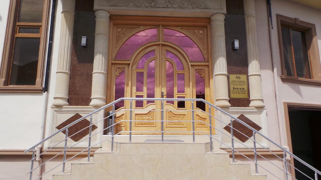 Issam Hotel & Spa Şǝki Kültér fotó