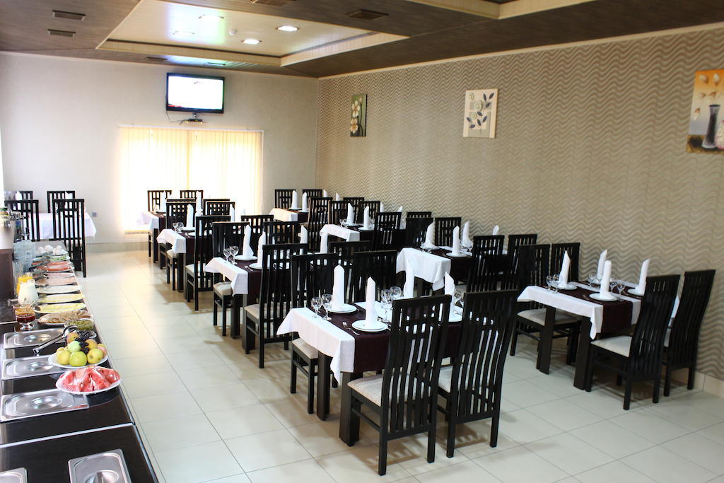 Issam Hotel & Spa Şǝki Kültér fotó