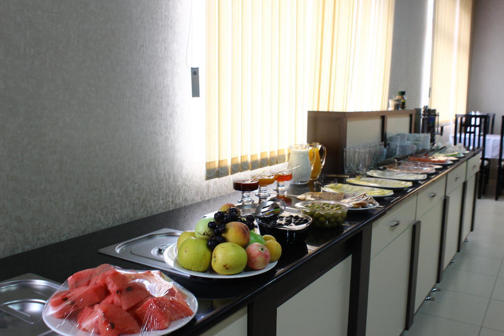 Issam Hotel & Spa Şǝki Kültér fotó