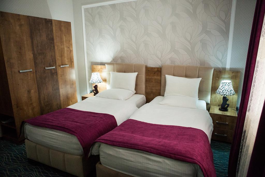 Issam Hotel & Spa Şǝki Kültér fotó