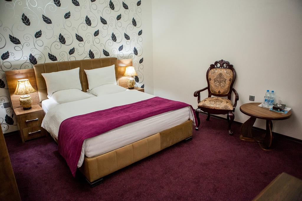 Issam Hotel & Spa Şǝki Kültér fotó