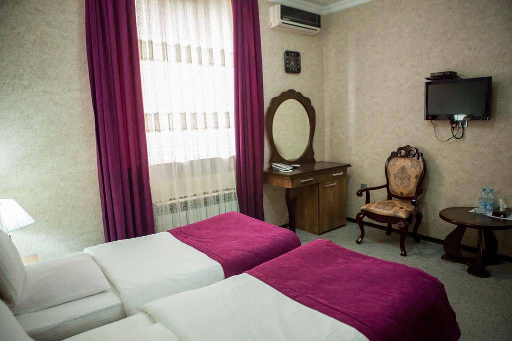 Issam Hotel & Spa Şǝki Kültér fotó