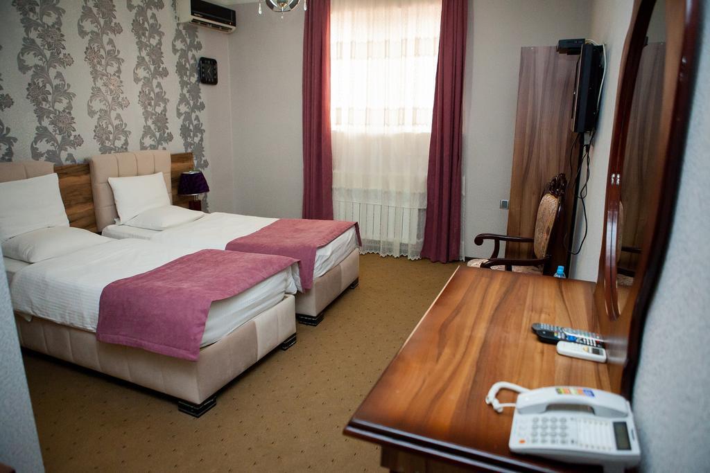 Issam Hotel & Spa Şǝki Kültér fotó